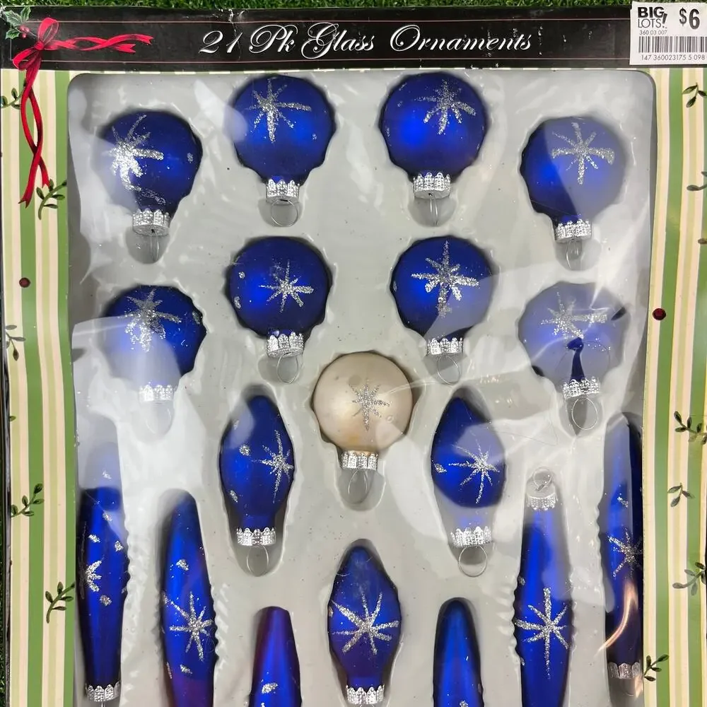Vintage 21 Pk Blue Glass Christmas Ornaments Silver Snowflake Designs